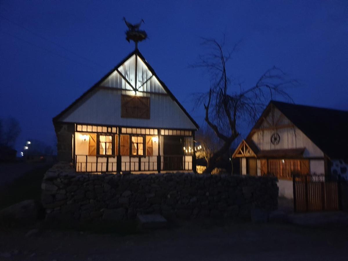 Hnameni Bovadzor Lodge 外观 照片