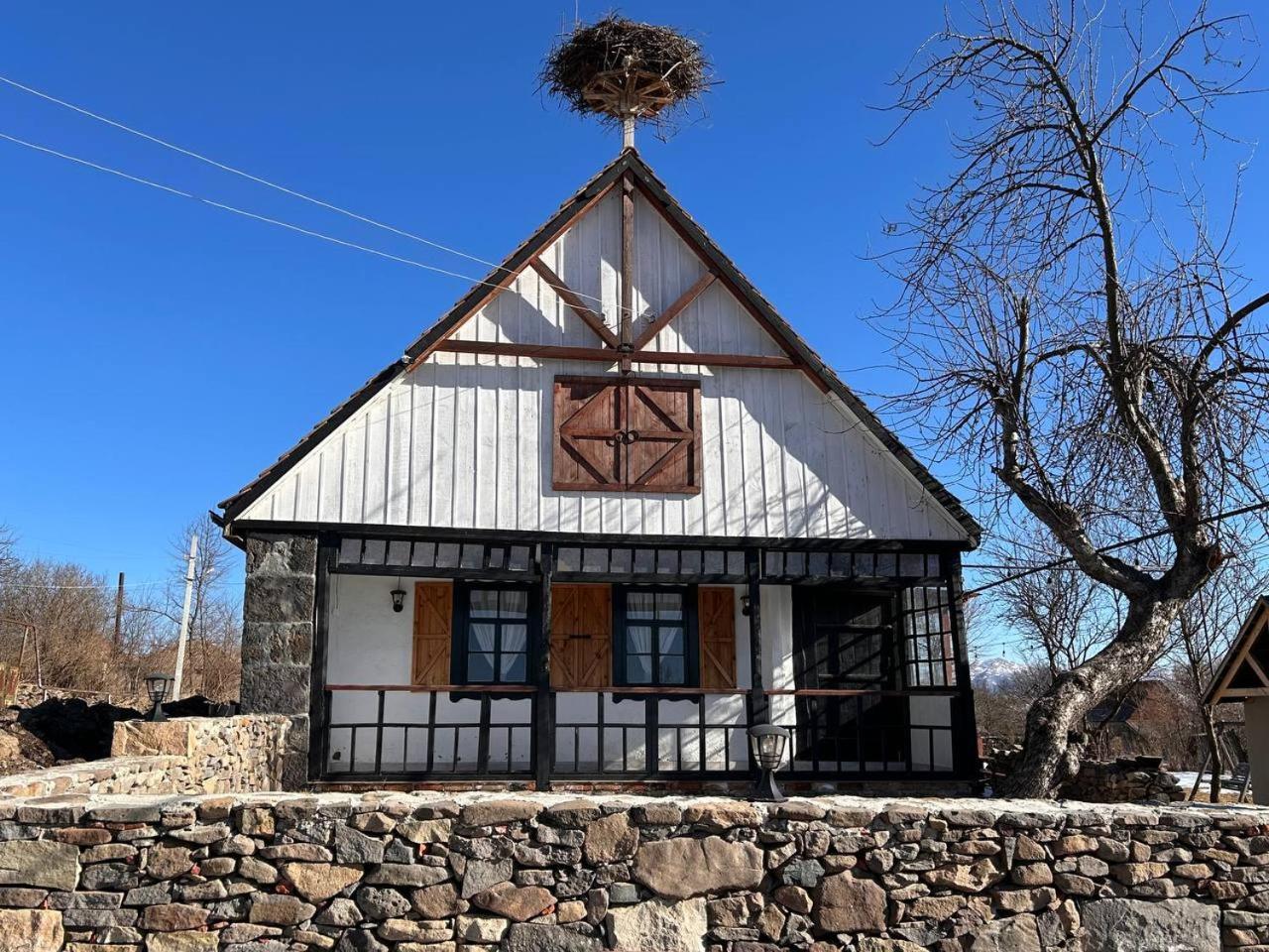 Hnameni Bovadzor Lodge 外观 照片